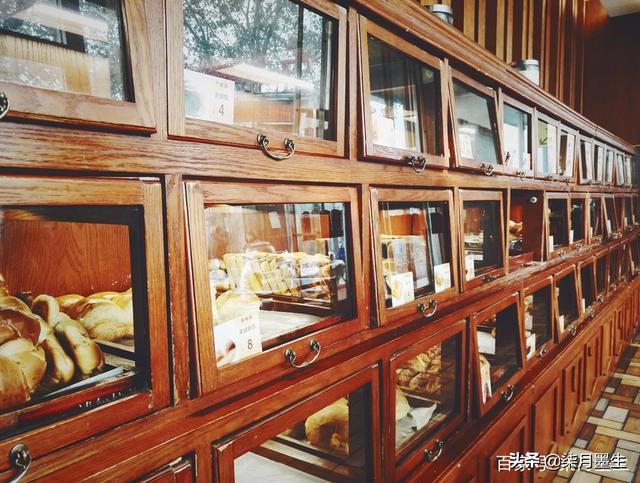 记忆中的经典鸡腿面包，河北博物院对面老牌面包房吃出童年味道