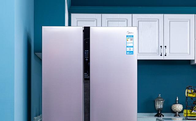 大容积冰箱先驱者！美的629冰箱深度体验评测