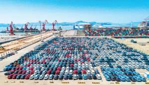 上半年中国汽车出口同比增长75.7%——“中国船”助推“中国车”驶向全球