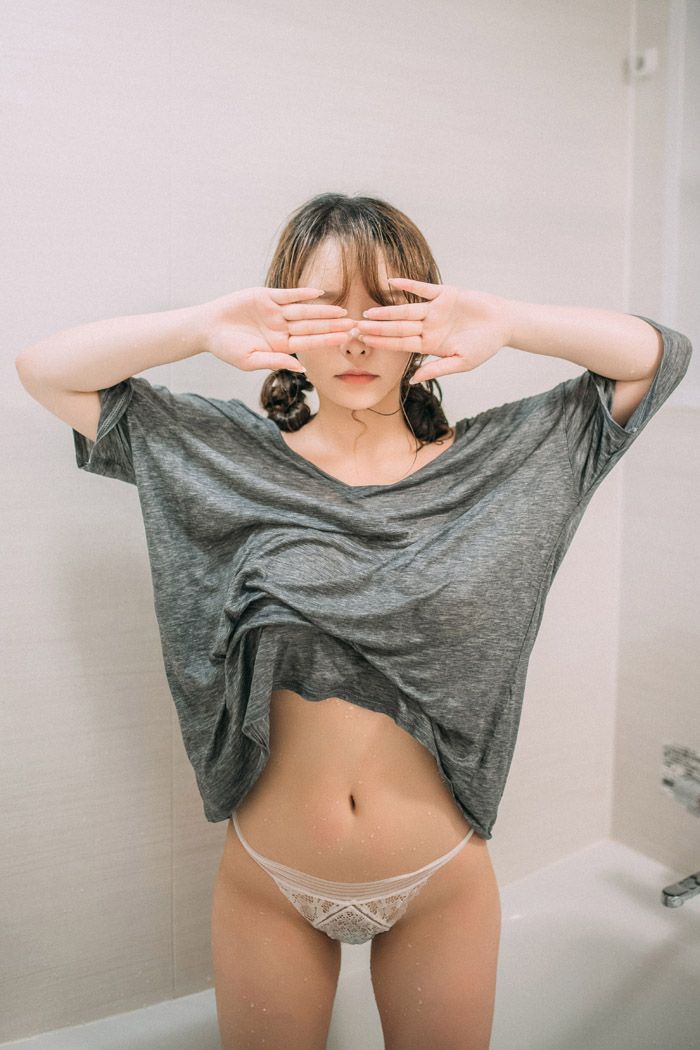 深夜酒吧艳遇醉酒少妇丝袜少妇喝醉酒后