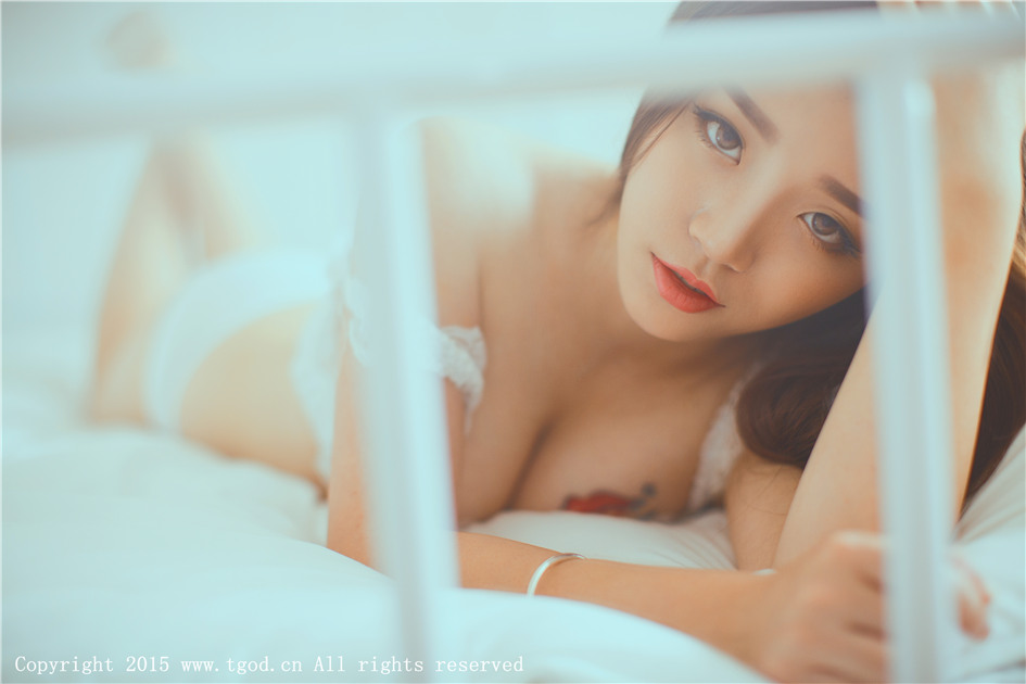 宅男女神程彤颜私房清纯诱惑