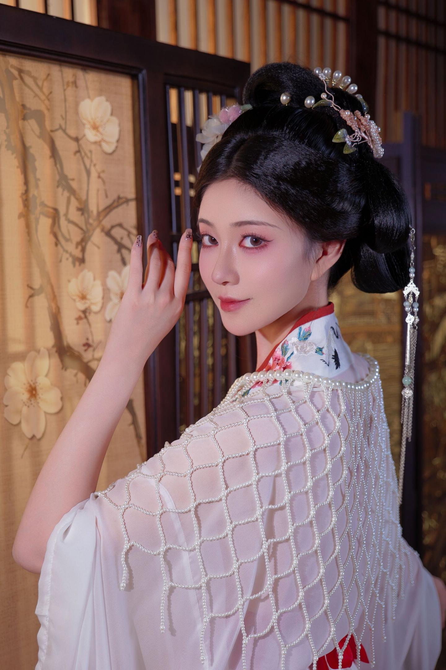她是真正的妲己,居住在广寒宫[31P]