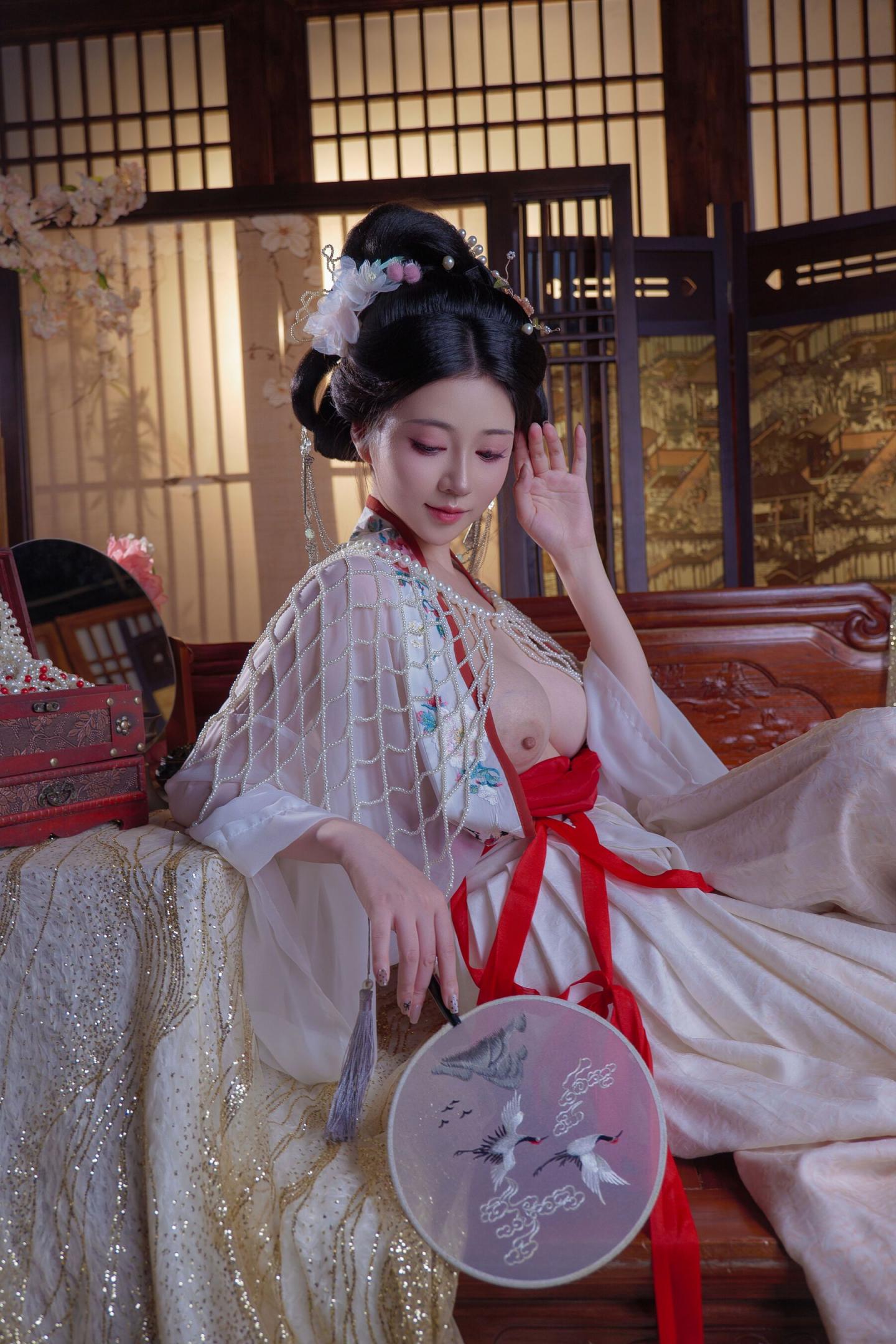 她是真正的妲己,居住在广寒宫[31P]