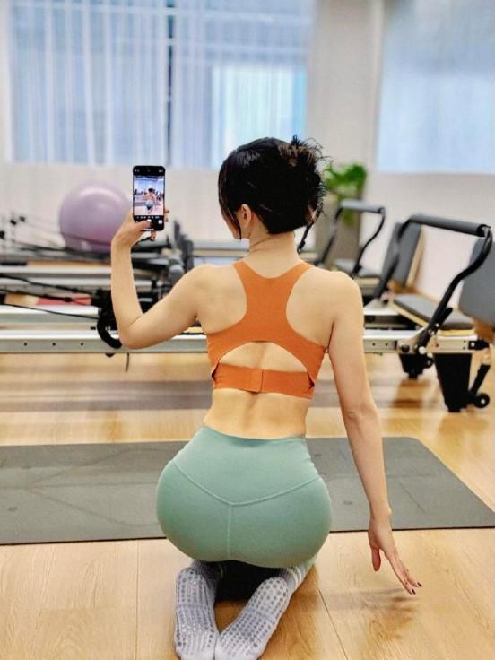 翘臀的美[29P]