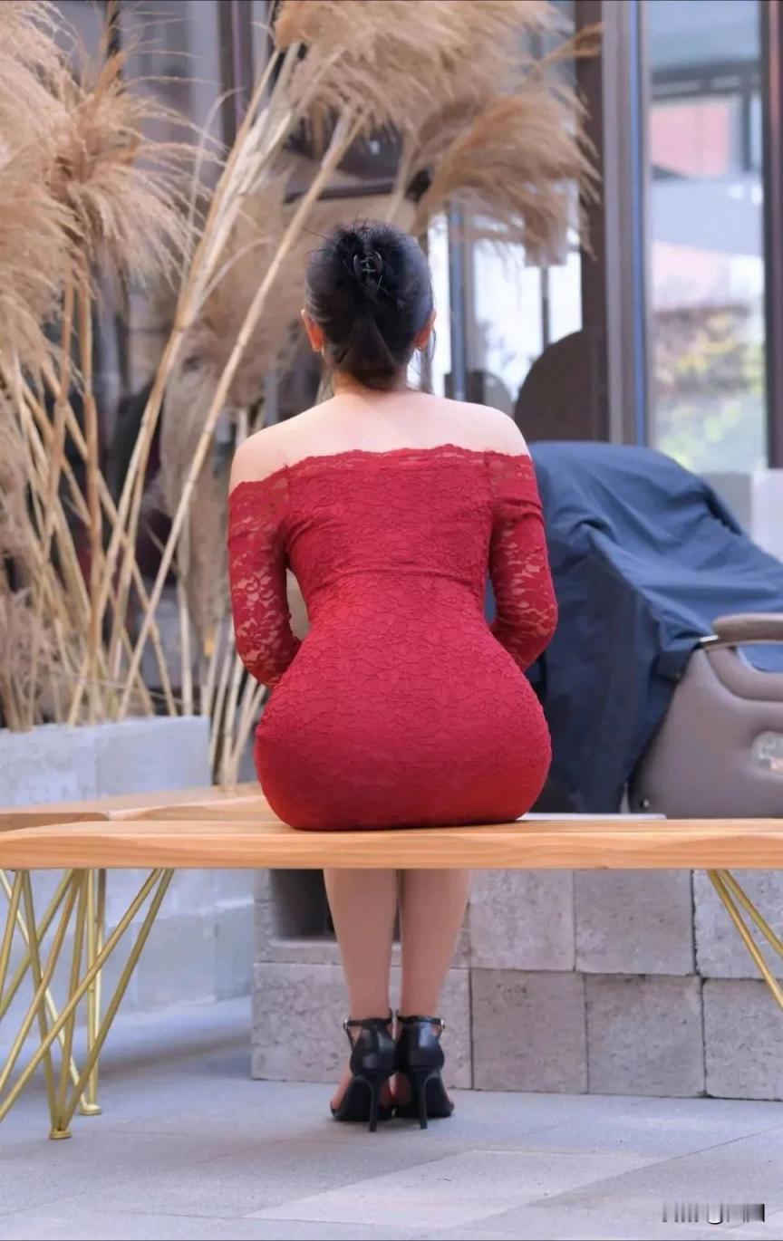 裙子的诱惑