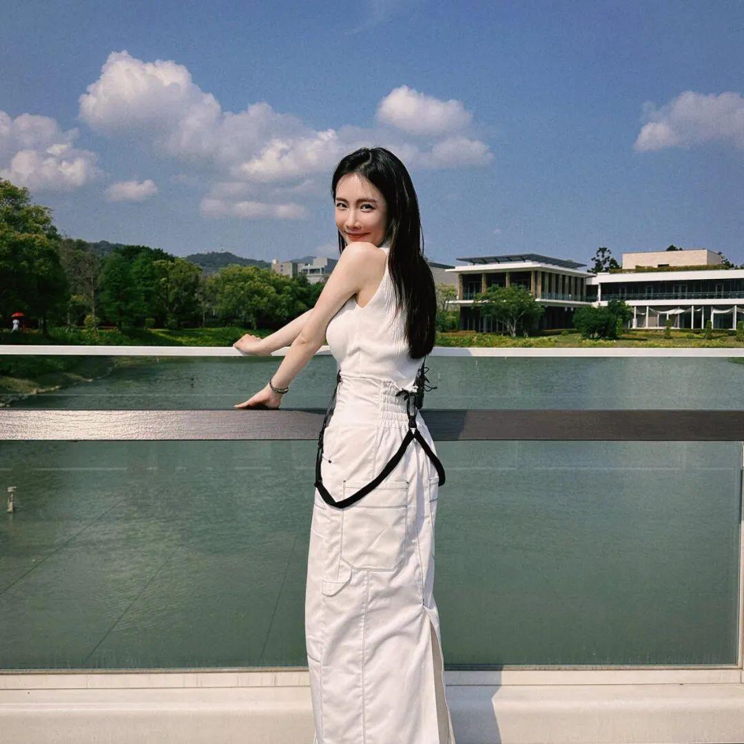 台妹鄔又曦Claire