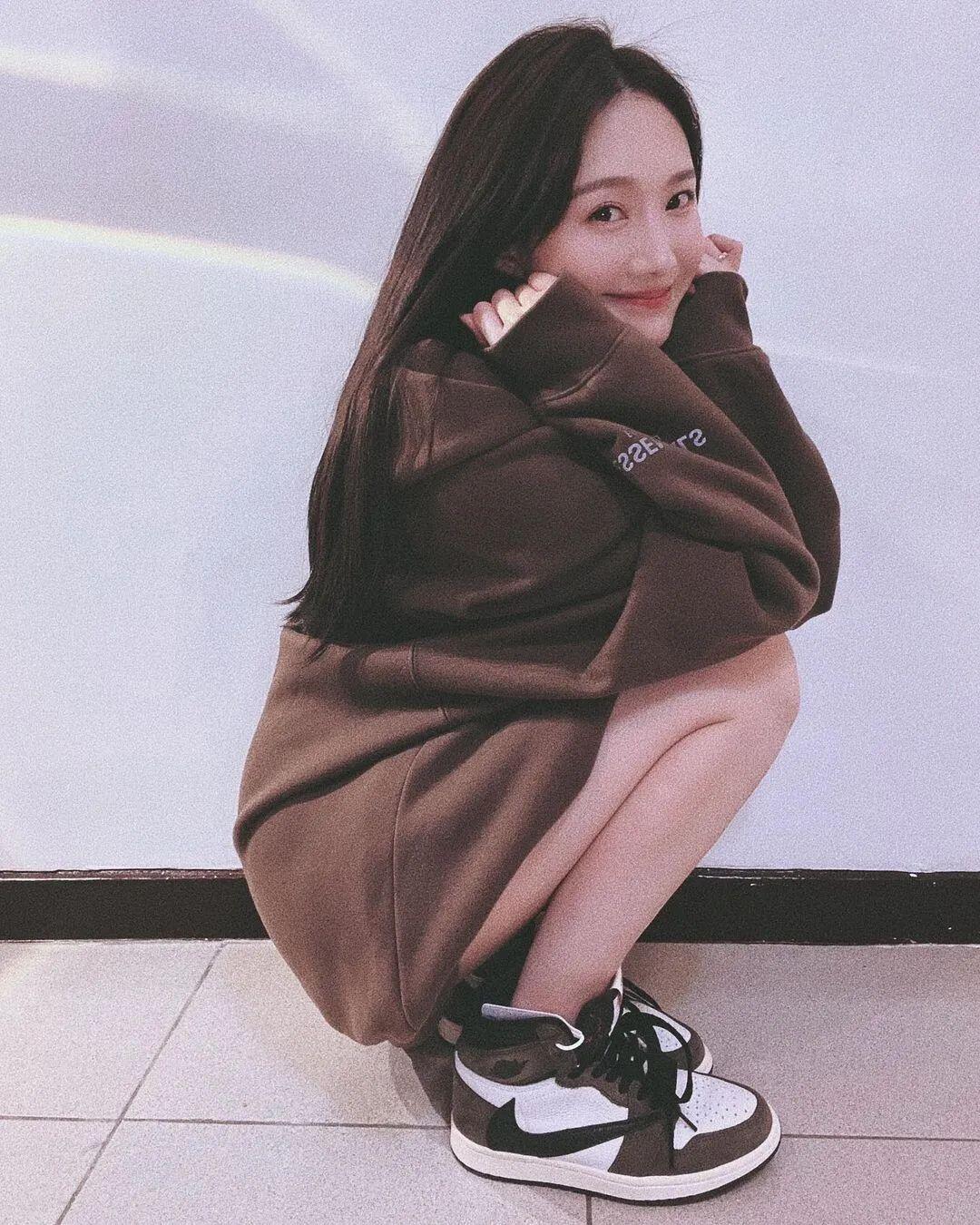 台妹鄔又曦Claire